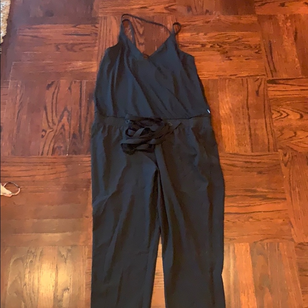 Fabletics jumpsuit size large